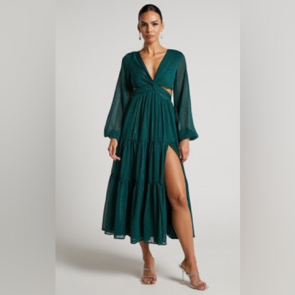 Showpo Dress new with tags size 6